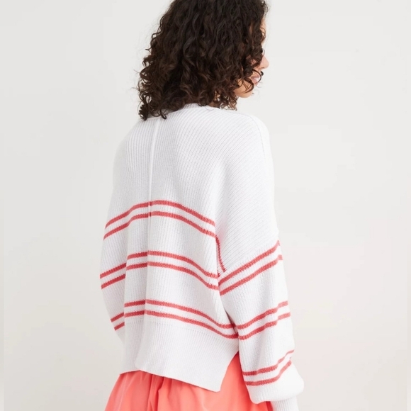 Aerie Beyond Cropped Sweater White Coral Red Stripes Size S - Picture 3 of 8